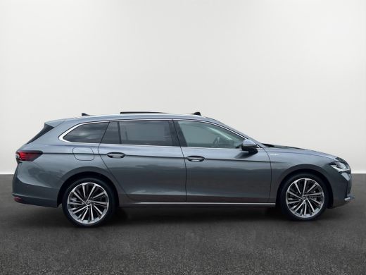 Skoda Superb Combi 1.5 TSI PHEV L & K | Trekhaak | 5 jaar | 204Pk | Pano Dak | Leder | Massage | Canton Sound | ActivLease financial lease