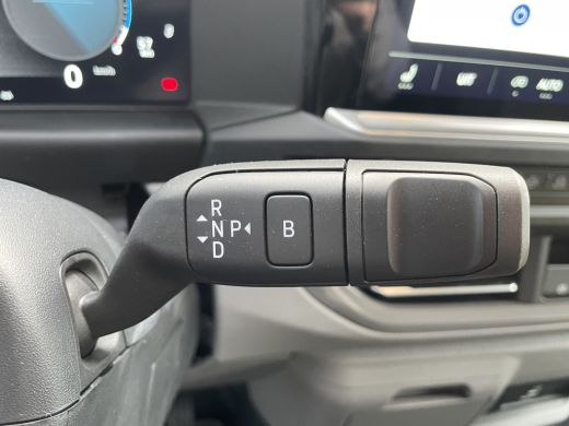 Volkswagen e-Transporter 34 L2H1 Life 218PK ActivLease financial lease