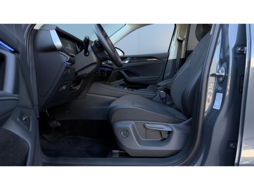 Volkswagen Tayron 1.5 eTSI Life Edition 7p | Keyless | Stoel/Stuurverwarming | Camera | Carplay | ActivLease financial lease