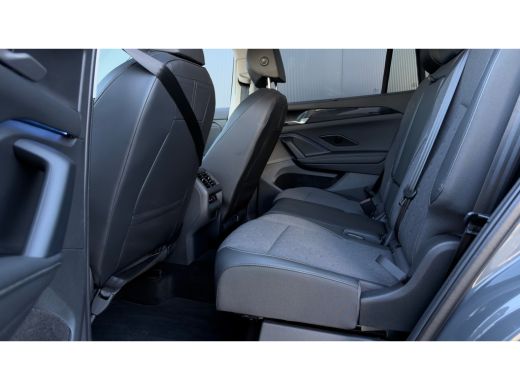 Volkswagen Tayron 1.5 eTSI Life Edition 7p | Keyless | Stoel/Stuurverwarming | Camera | Carplay | ActivLease financial lease