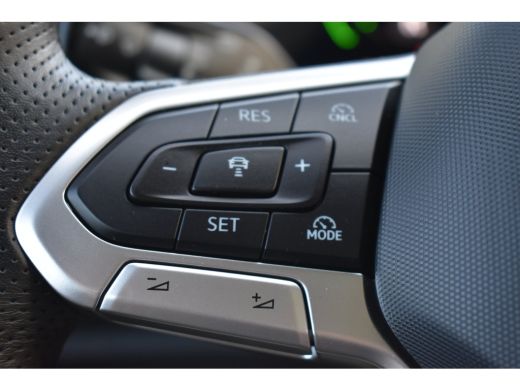 Volkswagen Tiguan 1.5 272PK eHybrid R-Line Edition Assistance Pakket | Comfort Pakket Plus | Interieur Style Pakket... ActivLease financial lease