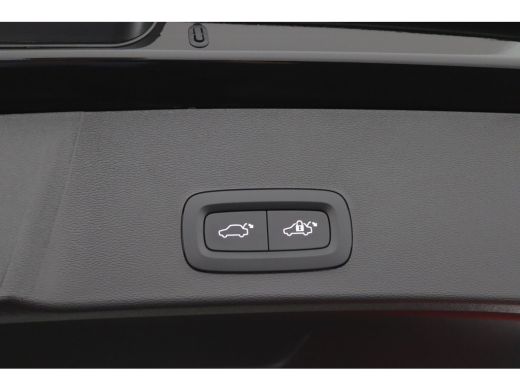 Volvo  EX40 Single Motor Extended Range Ultra Black Edition 82 kWh | Snel leverbaar | Panoramadak | Elektrisc... ActivLease financial lease