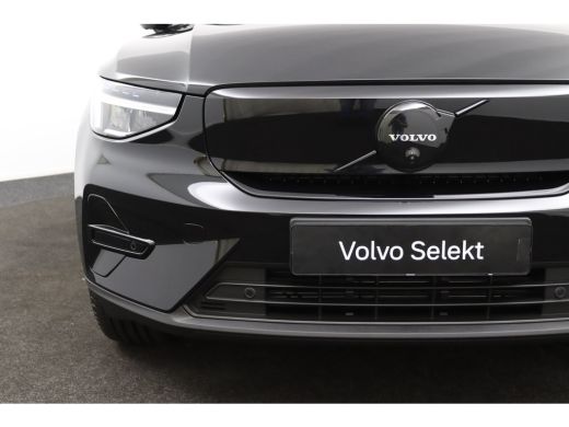 Volvo  EX40 Single Motor Extended Range Ultra Black Edition 82 kWh | Snel leverbaar | Panoramadak | Elektrisc... ActivLease financial lease