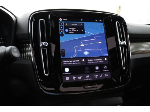 Volvo  EX40 Single Motor Extended Range Ultra Black Edition 82 kWh | Snel leverbaar | Panoramadak | Elektrisc... ActivLease financial lease
