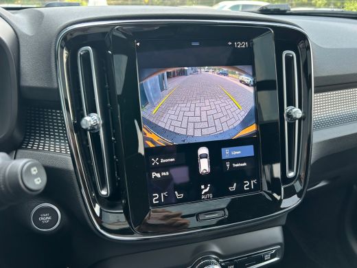 Volvo  XC40 1.5 T5 Recharge R-Design | Panoramadak | Trekhaak | Camera | Pilot Assist | ActivLease financial lease