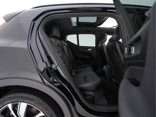 Volvo  XC40 Recharge P8 AWD R-Design [3-Fase-11kW] {SoH-89%} (INCL-BTW) Aut. *PANO | LEATHER | ADAPTIVE-CRUIS... ActivLease financial lease