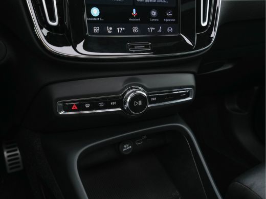 Volvo  XC40 Recharge P8 AWD R-Design [3-Fase-11kW] {SoH-89%} (INCL-BTW) Aut. *PANO | LEATHER | ADAPTIVE-CRUIS... ActivLease financial lease