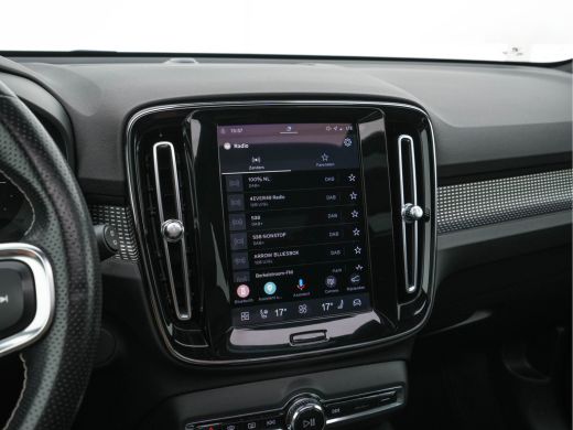 Volvo  XC40 Recharge P8 AWD R-Design [3-Fase-11kW] {SoH-89%} (INCL-BTW) Aut. *PANO | LEATHER | ADAPTIVE-CRUIS... ActivLease financial lease