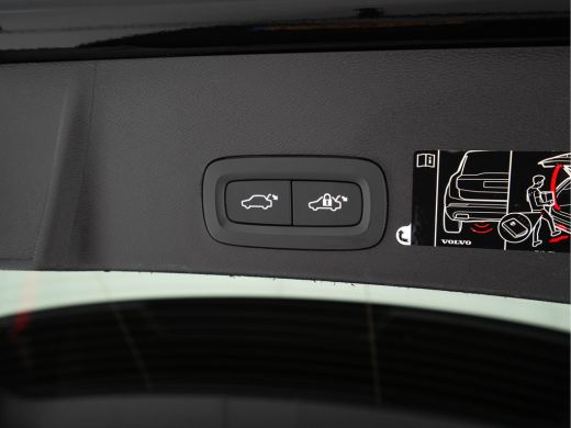 Volvo  XC40 Recharge P8 AWD R-Design [3-Fase-11kW] {SoH-89%} (INCL-BTW) Aut. *PANO | LEATHER | ADAPTIVE-CRUIS... ActivLease financial lease