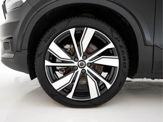 Volvo  XC40 Recharge P8 AWD R-Design [3-Fase-11kW] {SoH-89%} (INCL-BTW) Aut. *PANO | LEATHER | ADAPTIVE-CRUIS... ActivLease financial lease