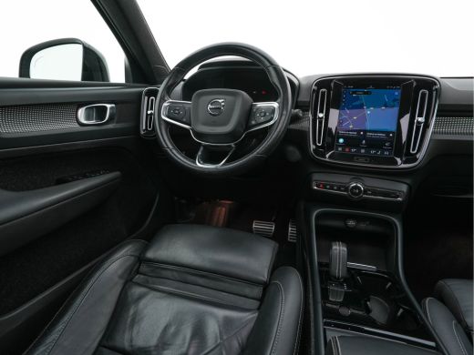 Volvo  XC40 Recharge P8 AWD R-Design [3-Fase-11kW] {SoH-89%} (INCL-BTW) Aut. *PANO | LEATHER | ADAPTIVE-CRUIS... ActivLease financial lease