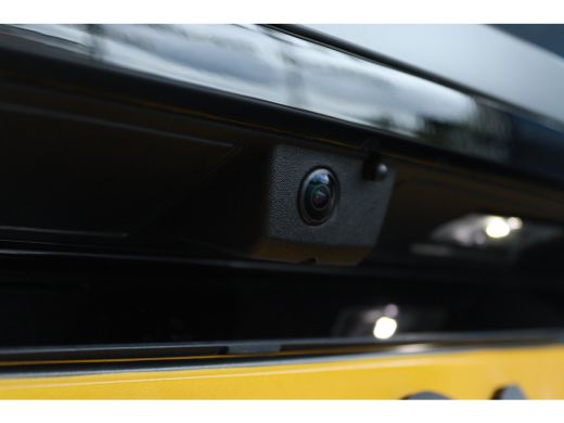 Peugeot e-3008 Launch Edition | Advanced Active Safety Brake met camera en radar (Pack Safety Plus) | Climate Co... ActivLease financial lease