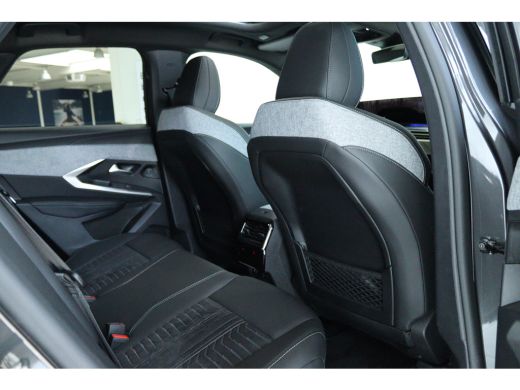 Peugeot e-3008 Launch Edition | Advanced Active Safety Brake met camera en radar (Pack Safety Plus) | Climate Co... ActivLease financial lease