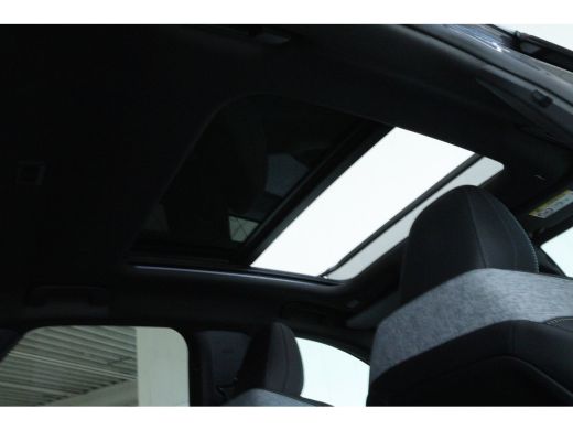 Peugeot e-3008 Launch Edition | Advanced Active Safety Brake met camera en radar (Pack Safety Plus) | Climate Co... ActivLease financial lease