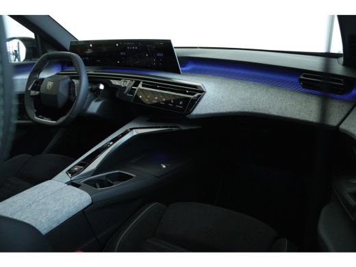 Peugeot e-3008 Launch Edition | Advanced Active Safety Brake met camera en radar (Pack Safety Plus) | Climate Co... ActivLease financial lease