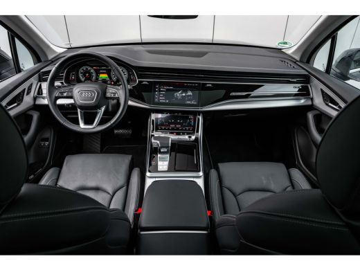 Audi Q7 55 TFSI e quattro Pro Line S 394PK | Trekhaak | Panorama Dak | Ventilatie & Massage Stoelen | Sof... ActivLease financial lease