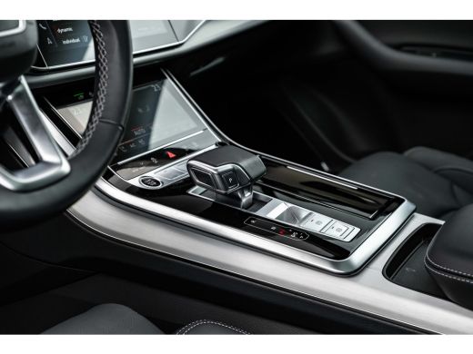Audi Q7 55 TFSI e quattro Pro Line S 394PK | Trekhaak | Panorama Dak | Ventilatie & Massage Stoelen | Sof... ActivLease financial lease