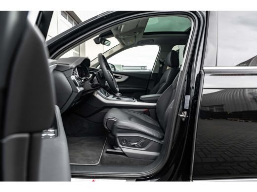 Audi Q7 55 TFSI e quattro Pro Line S 394PK | Trekhaak | Panorama Dak | Ventilatie & Massage Stoelen | Sof... ActivLease financial lease