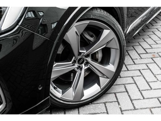 Audi Q7 55 TFSI e quattro Pro Line S 394PK | Trekhaak | Panorama Dak | Ventilatie & Massage Stoelen | Sof... ActivLease financial lease