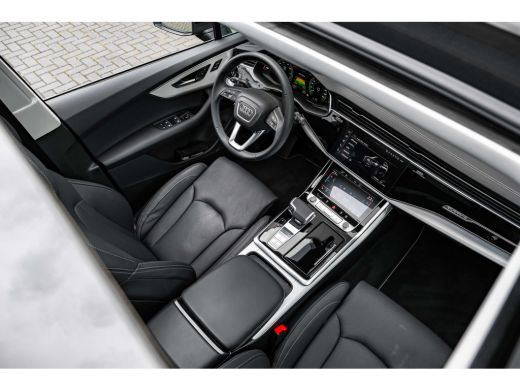 Audi Q7 55 TFSI e quattro Pro Line S 394PK | Trekhaak | Panorama Dak | Ventilatie & Massage Stoelen | Sof... ActivLease financial lease