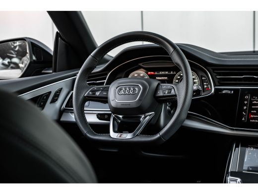 Audi Q8 55 TFSI e quattro Pro Line S 394PK | Panoramadak | Elek.stoelen incl. geheugen | Sfeerverlichting... ActivLease financial lease