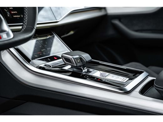 Audi Q8 55 TFSI e quattro Pro Line S 394PK | Panoramadak | Elek.stoelen incl. geheugen | Sfeerverlichting... ActivLease financial lease