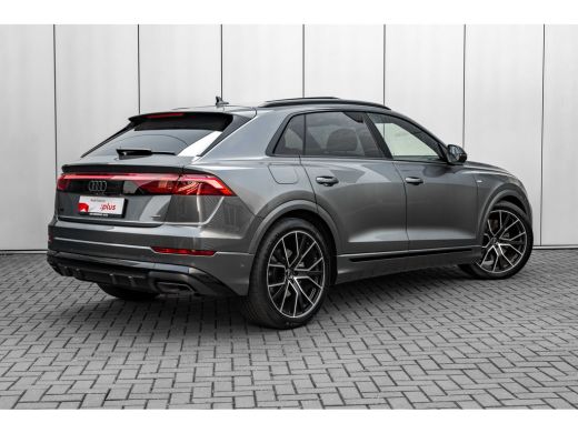 Audi Q8 55 TFSI e quattro Pro Line S 394PK | Panoramadak | Elek.stoelen incl. geheugen | Sfeerverlichting... ActivLease financial lease