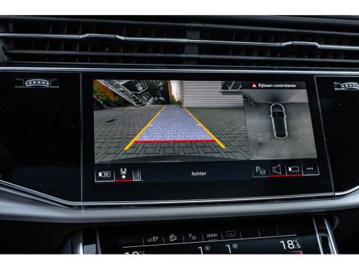 Audi Q8 55 TFSI e quattro Pro Line S 394PK | Panoramadak | Elek.stoelen incl. geheugen | Sfeerverlichting... ActivLease financial lease