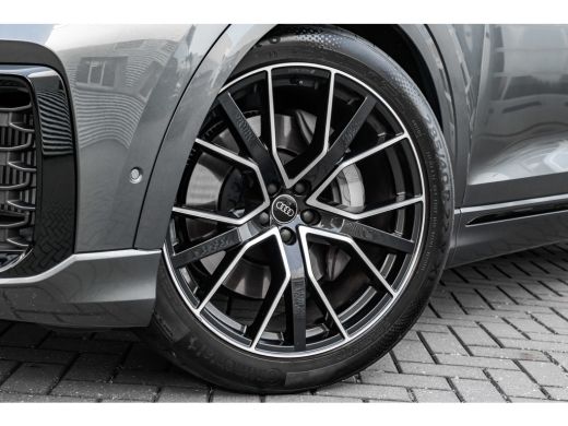 Audi Q8 55 TFSI e quattro Pro Line S 394PK | Panoramadak | Elek.stoelen incl. geheugen | Sfeerverlichting... ActivLease financial lease