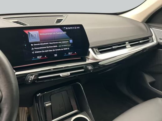 BMW iX1 xDrive30 67 kWh (230kW/313pk) ** LED, LEDER, PANO, TREKH, DRIV. ASS+, 19-inch LMV ** 1e EIG - UNF... ActivLease financial lease