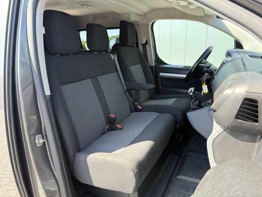 Citroën Jumpy 2.0 BlueHDI 123 PK SPORT/ DUBBELE CABINE / L3H1 / 6-PERSOONS / 1e EIG. / CRUISE / PDC / BLINDSPOT ActivLease financial lease