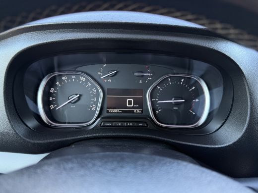Citroën Jumpy 2.0 BlueHDI 123 PK SPORT/ DUBBELE CABINE / L3H1 / 6-PERSOONS / 1e EIG. / CRUISE / PDC / BLINDSPOT ActivLease financial lease