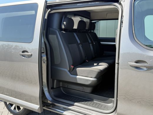 Citroën Jumpy 2.0 BlueHDI 123 PK SPORT/ DUBBELE CABINE / L3H1 / 6-PERSOONS / 1e EIG. / CRUISE / PDC / BLINDSPOT ActivLease financial lease