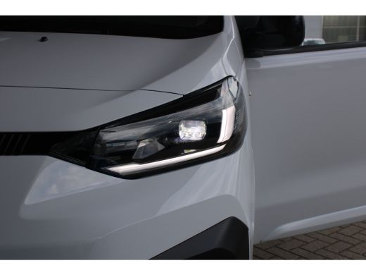 Fiat E-Scudo L3 75 kWh | Cruise control | Bumpers in kleur | Laadruimtebetimmering | Full-LED koplampen | 17" ... ActivLease financial lease