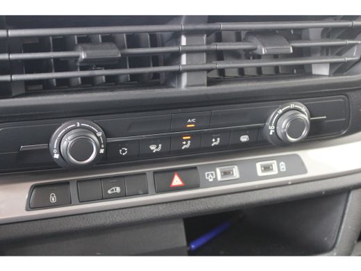 Fiat E-Scudo L3 75 kWh | Cruise control | Bumpers in kleur | Laadruimtebetimmering | Full-LED koplampen | 17" ... ActivLease financial lease