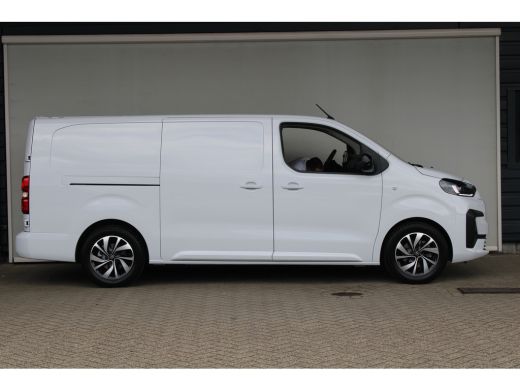 Fiat E-Scudo L3 75 kWh | Cruise control | Bumpers in kleur | Laadruimtebetimmering | Full-LED koplampen | 17" ... ActivLease financial lease