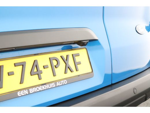 Ford E-Transit Courier Limited 44 kWh | Camera | Adaptive Cruise | BLIS | Lichtmetalen Velgen | Stoelverwarming | CarPla... ActivLease financial lease