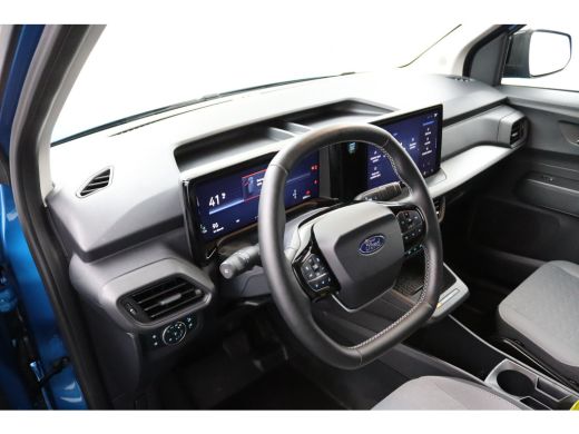 Ford E-Transit Courier Limited 44 kWh | Camera | Adaptive Cruise | BLIS | Lichtmetalen Velgen | Stoelverwarming | CarPla... ActivLease financial lease