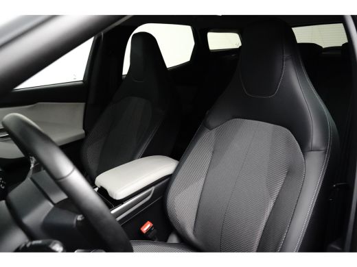 Ford Explorer Select Extended Range AWD 77 kWh | Comfort Pack 1 & 2 | Driver Assistance Pack | Head-up | Elektr... ActivLease financial lease