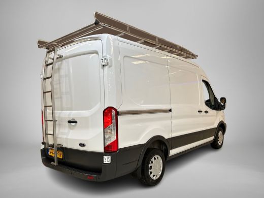 Ford Transit 2.0 TDCI L2H2 3Pers. / Pdc.V+A / Airco / Radio multimedia / Imperial / Apk 07-2027 ActivLease financial lease