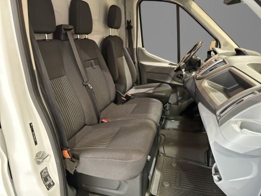 Ford Transit 2.0 TDCI L2H2 3Pers. / Pdc.V+A / Airco / Radio multimedia / Imperial / Apk 07-2027 ActivLease financial lease