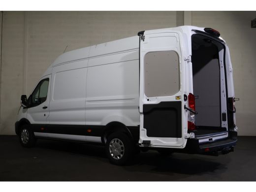 Ford Transit 350 2.0 TDCI L4 H3 130pk Navigatie 270gr Achterdeuren ActivLease financial lease