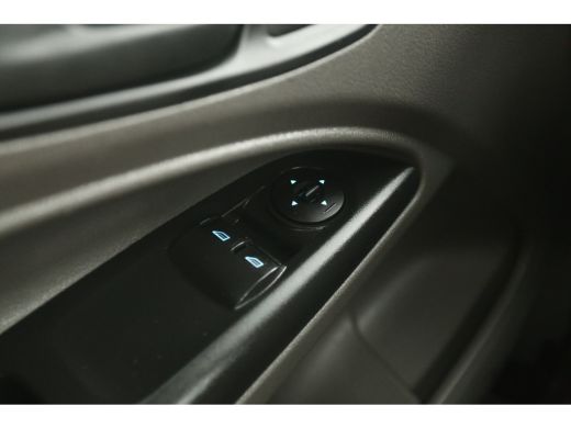 Ford Transit Connect 1.5 L2 120PK | Airco | Camera | Carplay | Navi | Parkeersens. ActivLease financial lease