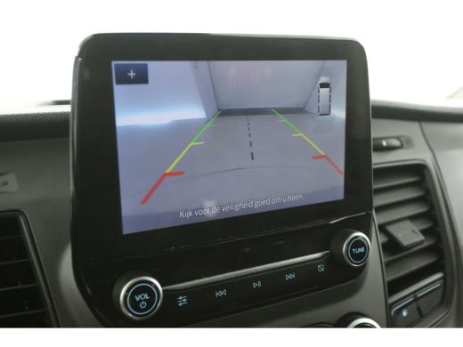Ford Transit Custom L1H1 PHEV | Airco | Cruise | Camera | Carplay | 3 Zits | navi | LED ActivLease financial lease