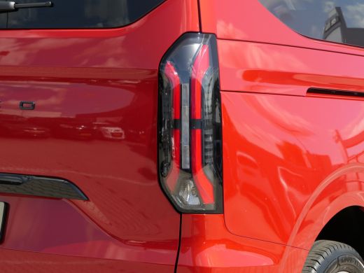 Ford Transit Custom Tourneo 340 2.5 PHEV L2H1 Titanium X | Leder | Panoramdak | B&O Audio | BLIS | Adaptive Cruise | ... ActivLease financial lease