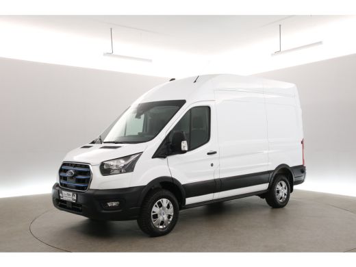 Ford Transit Elektrisch 68 kWh L2H3 | Snelladen | SOH 97% | Clima | 360&deg; Camera | Cruise | 3 Zits | Carplay | ... ActivLease financial lease