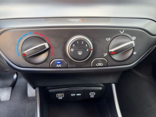 Hyundai i20 1.0 T-GDI 100pk Comfort | Camera | Carplay | Airco | 16-inch Velgen | Cruise control | Middenarms... ActivLease financial lease