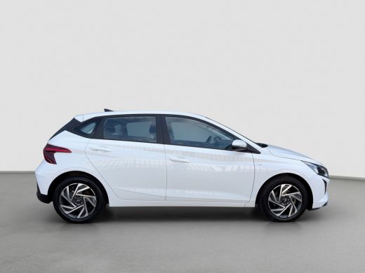 Hyundai i20 1.0 T-GDI 100pk Comfort | Camera | Carplay | Airco | 16-inch Velgen | Cruise control | Middenarms... ActivLease financial lease