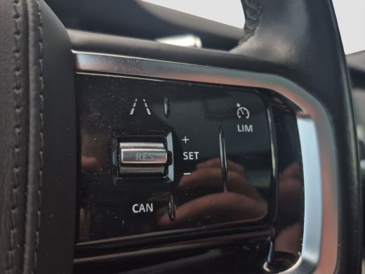 Land Rover Range Rover Evoque 1.5 P300e AWD S Premium kleur | Elektrisch verstelbare stoelen met geheugen | Voorstoelen verwarm... ActivLease financial lease