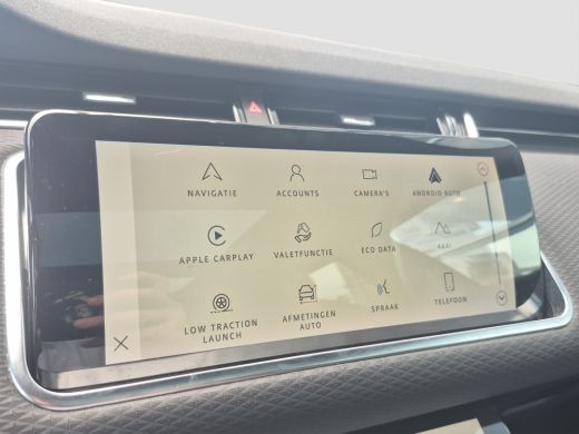Land Rover Range Rover Evoque 1.5 P300e AWD S Premium kleur | Elektrisch verstelbare stoelen met geheugen | Voorstoelen verwarm... ActivLease financial lease